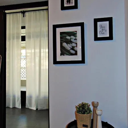 Glam Apartment