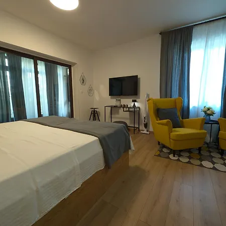 Apartman Glam *